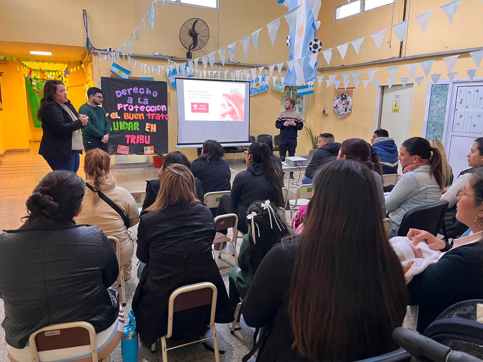 Fundación CTC brindó el taller “Cuidar en Tribu” sobre crianza respetuosa en la primera infancia
